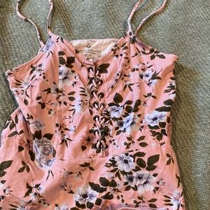 Cropped floral tank top